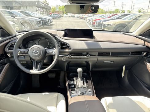 New 2025 MAZDA CX-30 2.5 Turbo w/ Premium Package image 12