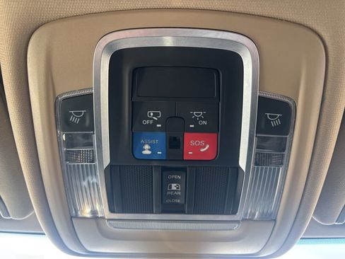 Used 2022 RAM 2500 Laramie image 29