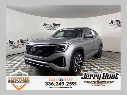 Used 2024 Volkswagen Atlas Cross Sport SEL Premium R-Line AWD/4WD image 1