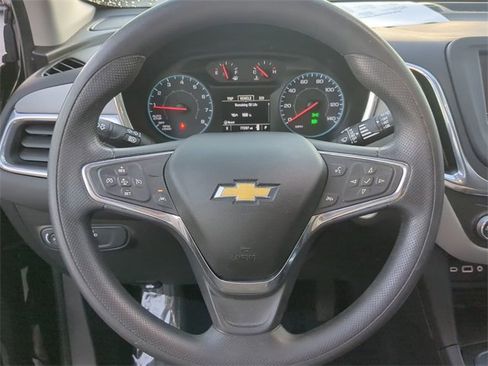 Used 2020 Chevrolet Equinox LS w/ LS Convenience Package image 26