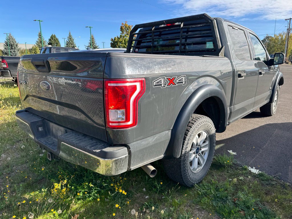 Used 2017 Ford F150 XLT AWD/4WD image 3