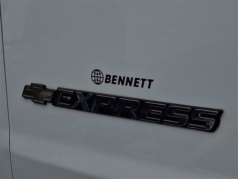 Used 2019 Chevrolet Express 3500 LT w/ LT Preferred Equipment Group image 29