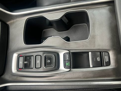 Used 2021 Honda Accord Touring image 25