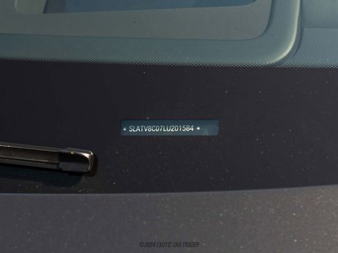 Used 2020 Rolls-Royce Cullinan Black Badge image 61