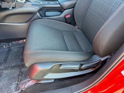 Used 2025 Honda HR-V Sport image 13