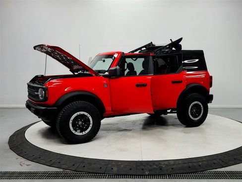 Used 2023 Ford Bronco 4-Door w/ Sasquatch Package image 11