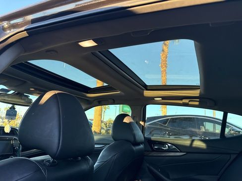 Used 2016 Nissan Maxima Platinum image 13