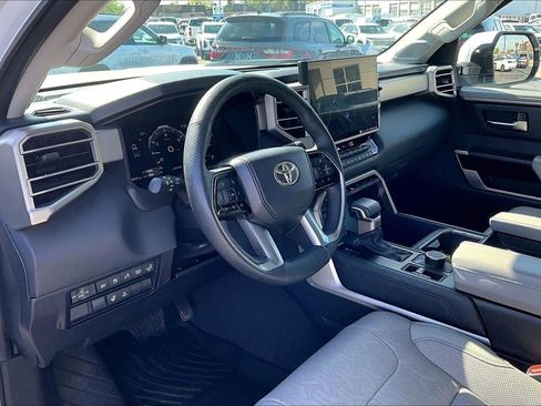 Used 2023 Toyota Tundra Limited image 13