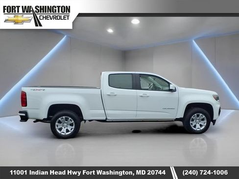 Used 2021 Chevrolet Colorado LT AWD/4WD image 2