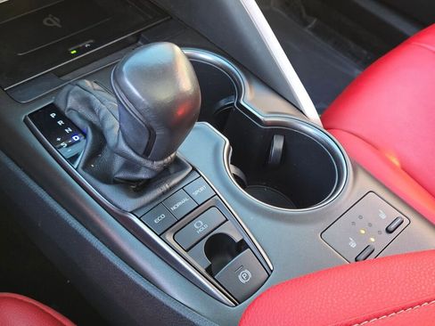 Used 2021 Toyota Camry XSE image 26