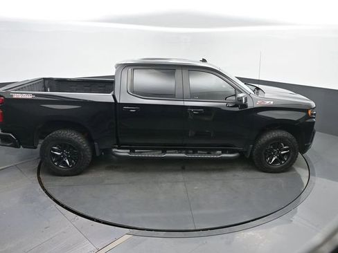 Used 2021 Chevrolet Silverado 1500 LT Trail Boss w/ Convenience Package II image 43