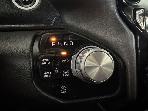 Used 2023 RAM 1500 Laramie AWD/4WD image 17
