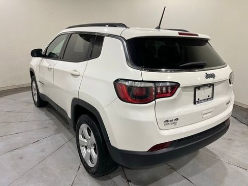 Used 2018 Jeep Compass Latitude w/ Cold Weather Group image 11