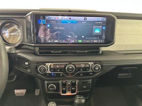 Used 2024 Jeep Wrangler Sahara 4xe w/ Technology Group image 21