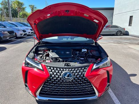 Used 2025 Lexus UX 300h FWD w/ Cold Area Package image 17