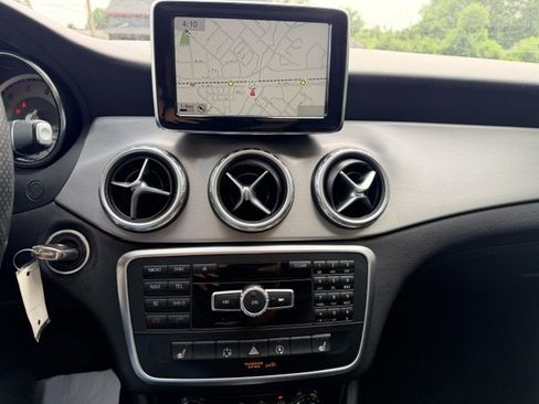 Used 2015 Mercedes-Benz GLA 250 w/ Multimedia Package image 23