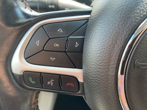 Used 2021 Jeep Compass Limited AWD/4WD image 16
