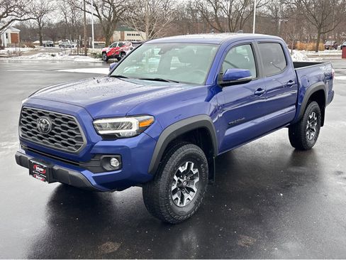 Used 2023 Toyota Tacoma TRD Off-Road image 15