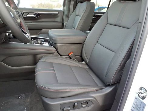 New 2026 Chevrolet Tahoe RST image 7