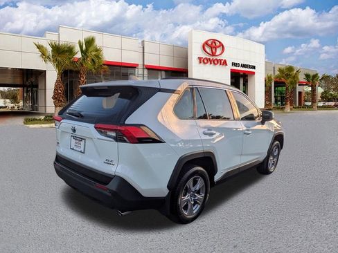 Certified 2024 Toyota RAV4 XLE w/ Convenience Package image 5