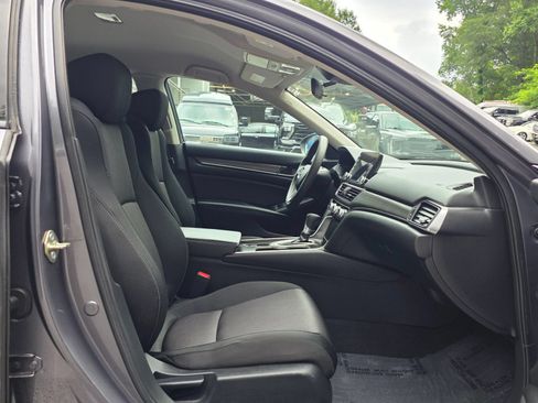Used 2019 Honda Accord LX image 28