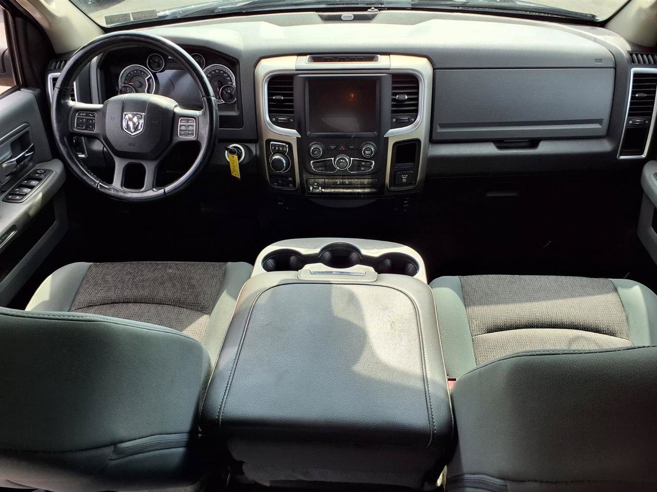 Used 2013 RAM 1500 Classic SLT w/ Big Horn Equipment Group AWD/4WD image 9