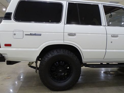 Used 1988 Toyota Land Cruiser AWD/4WD image 31