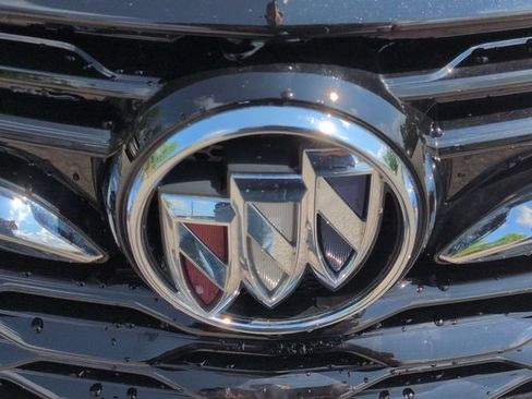 Used 2023 Buick Encore GX Preferred w/ Cold Weather Comfort Package FWD image 32