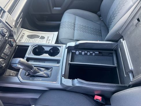 Used 2020 Ford F150 XLT w/ Equipment Group 302A Luxury image 26