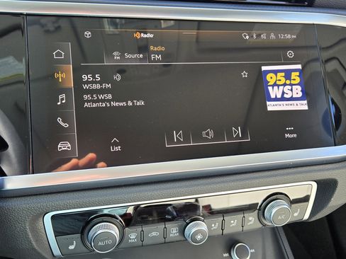 Used 2025 Audi Q3 2.0T Premium Plus w/ Premium Plus Package image 22