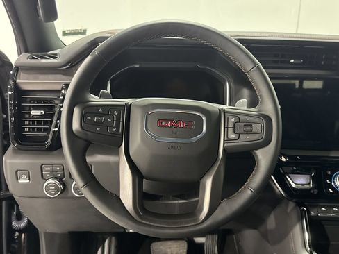 Used 2026 GMC Sierra 1500 AT4 w/ Technology Package AWD/4WD image 5