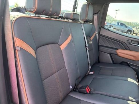 Used 2024 GMC Canyon AT4 AWD/4WD image 22