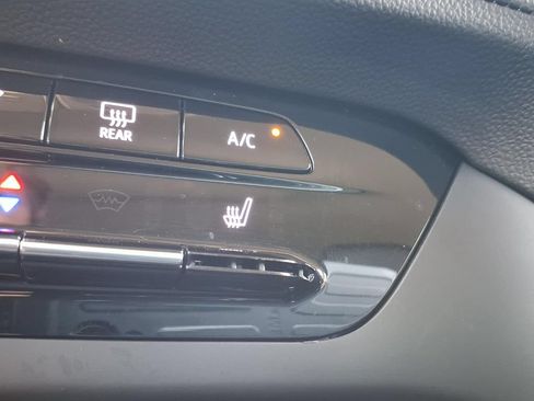 Used 2023 Buick Envision Preferred w/ Premium Seat Package AWD/4WD image 9