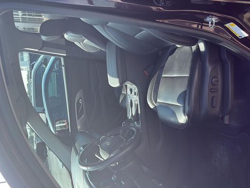 Used 2018 Chevrolet Traverse LT AWD/4WD image 17