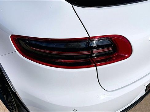 Used 2016 Porsche Macan S image 32