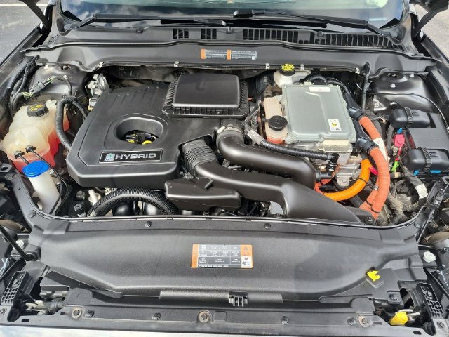 Used 2018 Ford Fusion S FWD image 29