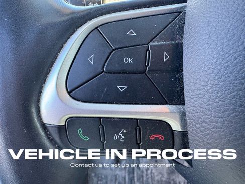 Used 2019 Jeep Compass Limited image 14