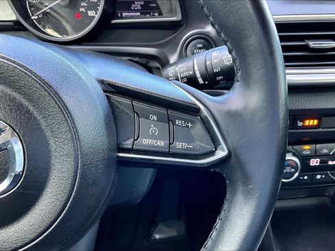 Used 2017 MAZDA MAZDA3 Touring image 25
