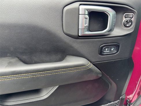 Used 2024 Jeep Wrangler Sahara w/ Technology Group image 21