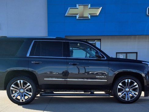 Used 2020 GMC Yukon Denali w/ Denali Ultimate Package image 1