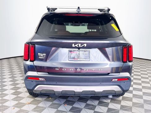 Used 2022 Kia Sorento SX Prestige w/ Rust Color Package image 6