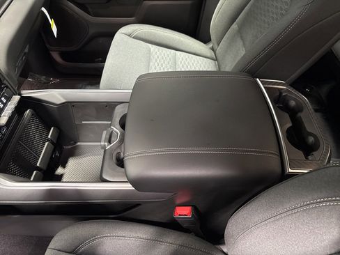 New 2026 RAM 1500 4x4 Crew Cab image 24