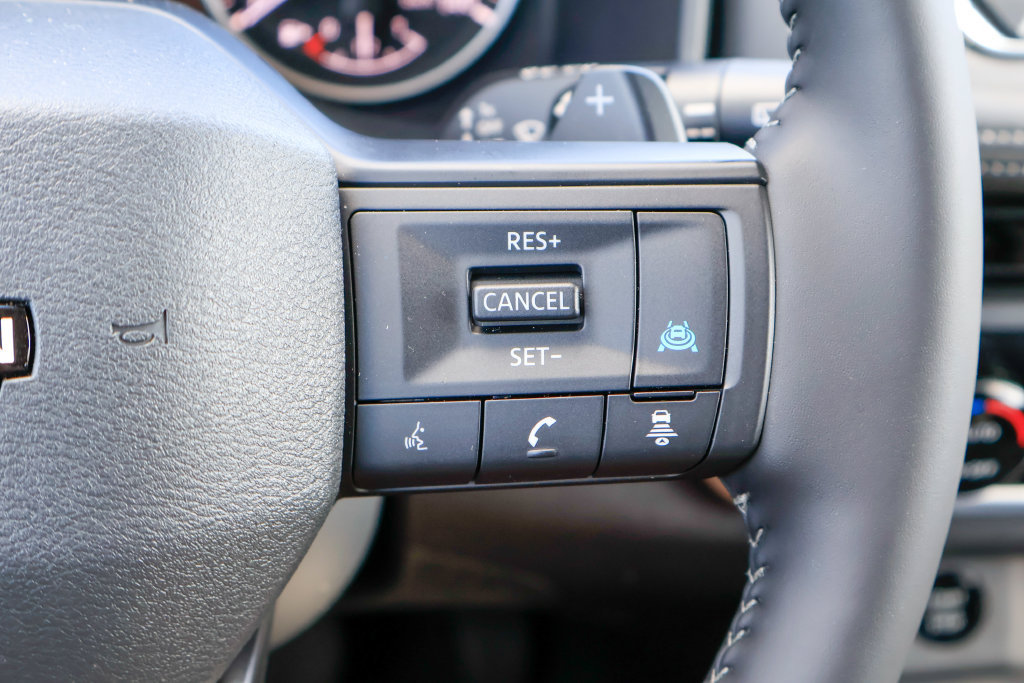 Certified 2026 Nissan Rogue Dark Armor FWD image 14
