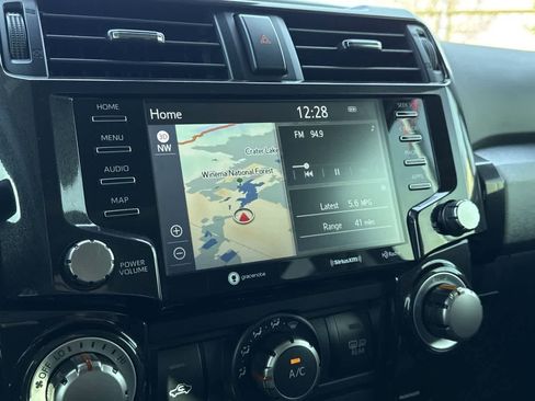 Used 2021 Toyota 4Runner Venture image 18