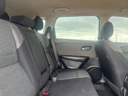 Certified 2023 Nissan Rogue SV AWD/4WD image 30