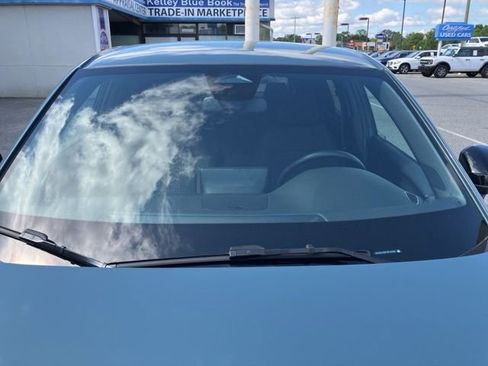 Certified 2026 Honda HR-V Sport image 32
