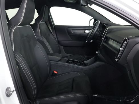 Certified 2023 Volvo C40 P8 Recharge Plus w/ Climate Package AWD/4WD image 28