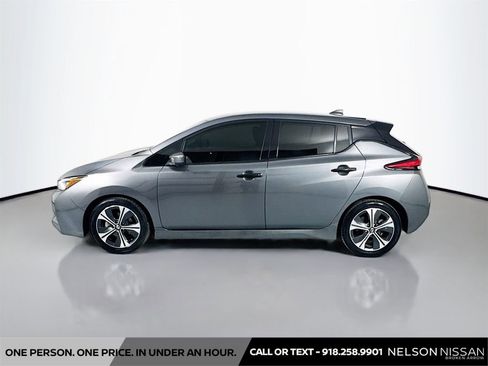 Used 2018 Nissan Leaf SL w/ SL Technology Package FWD image 8