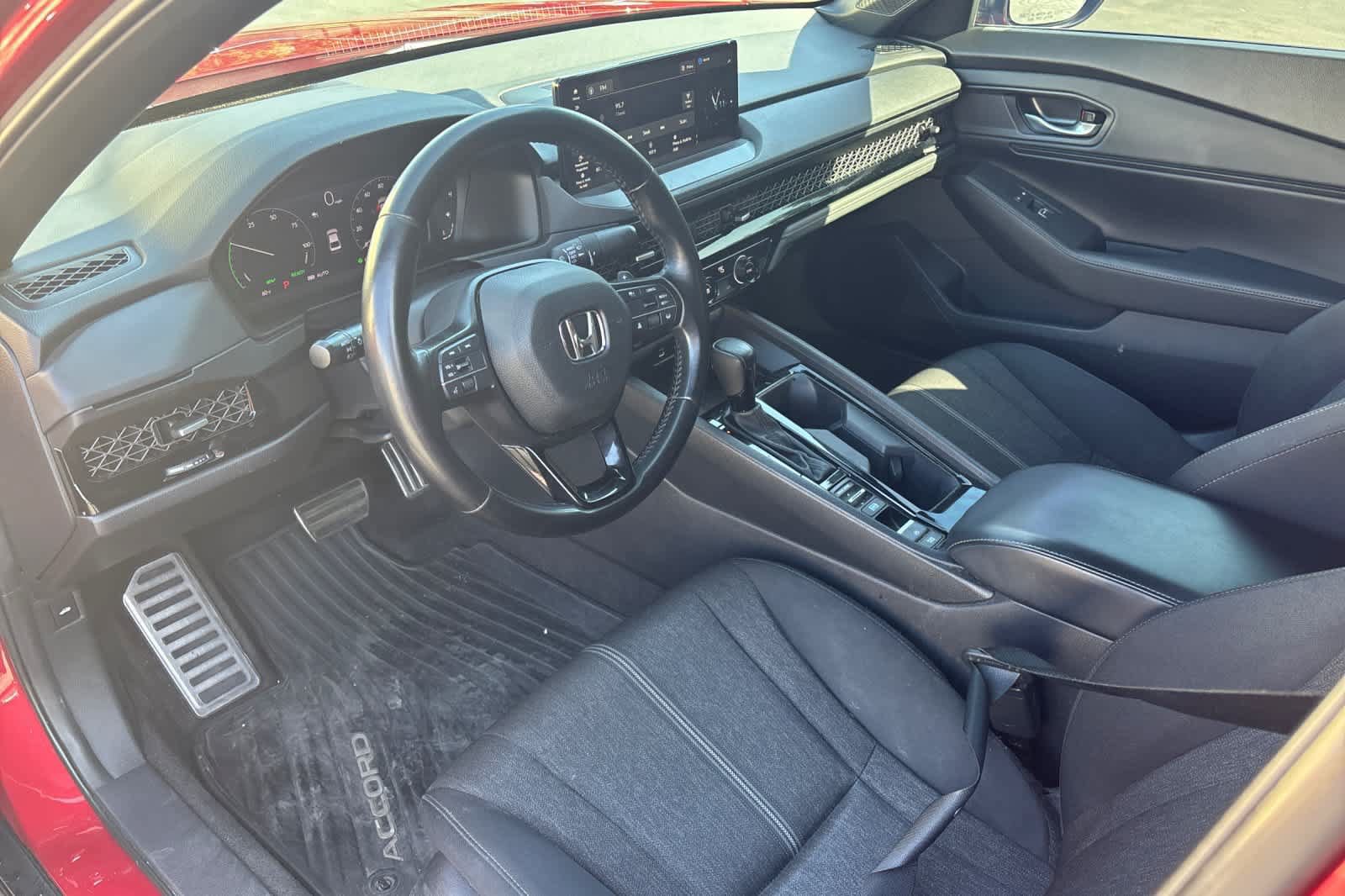 Used 2024 Honda Accord Sport image 13