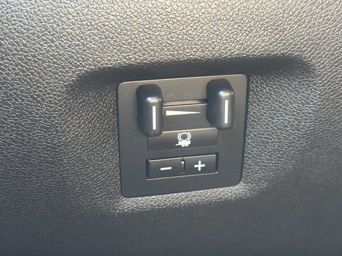 Used 2013 Chevrolet Silverado 1500 LT w/ All-Star Edition AWD/4WD image 32